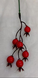 Crenguță artificială de Crăciun cu măceșe roșii 50/set